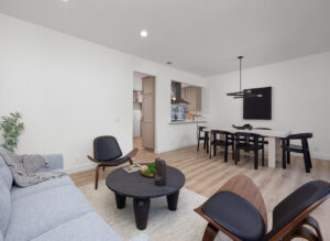 Vue Staging: Home-Our-Portfolio-1065-Park-Circle-Dr_25