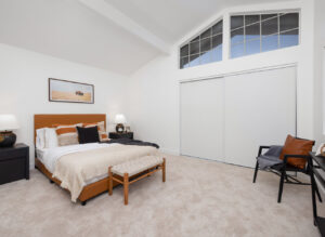 Vue Staging: Home-Our-Portfolio-1065-Park-Circle-Dr_29-1