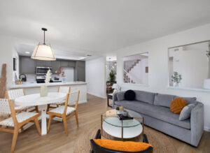 Vue Staging: Home-Our-Portfolio-2720-East-Walnut-Ave_15