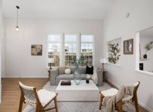 Vue Staging: Home-Our-Portfolio-2720-East-Walnut-Ave_7